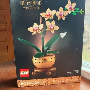 LEGO Botanical Mini Orchid Set